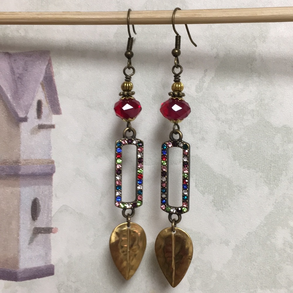 Long multi color vintage look earrings leaf drama - Picture 6 of 8